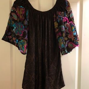 Avani Tunic
